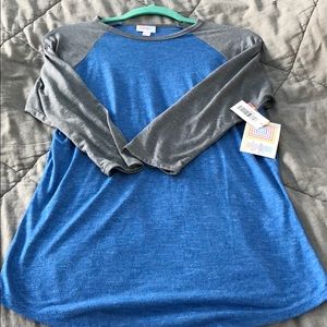 NWT- lularoe randy top